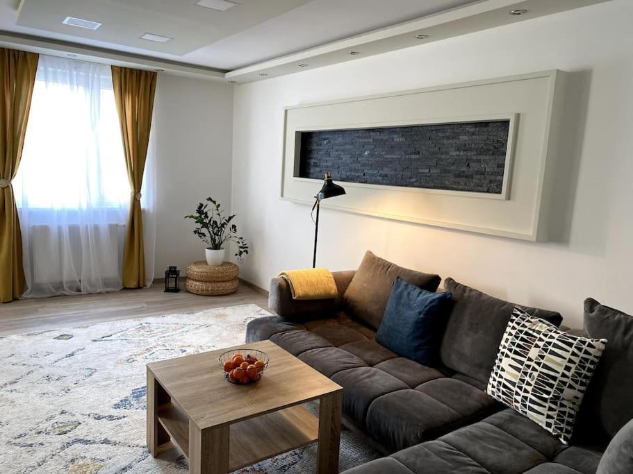 Gemuetliche Wohnung In Ottakring Wien Exteriör bild